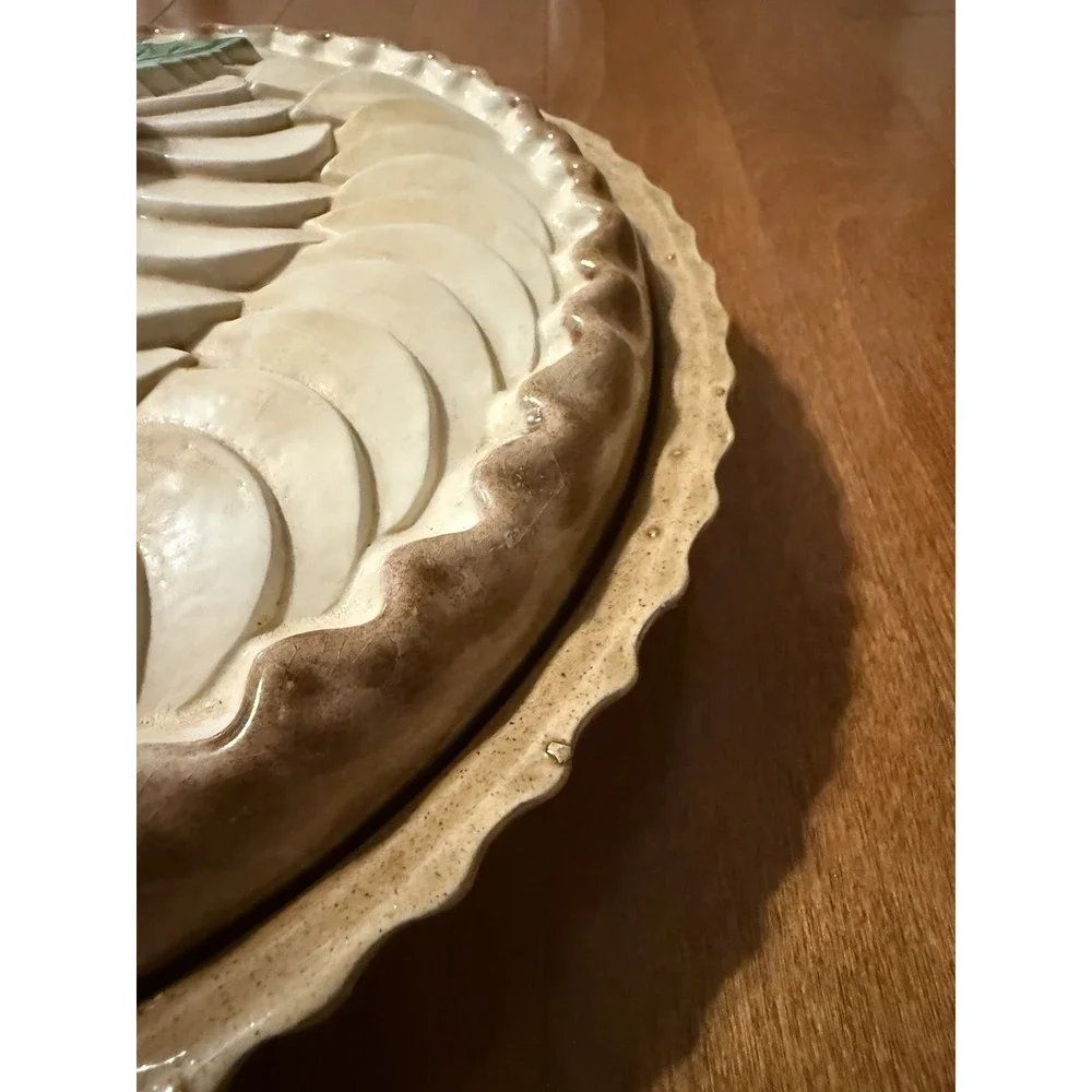 Vintage Ceramic Apple Pie Plate w/ Cover Lid Handed PaintServeware/Bakeware 12x5